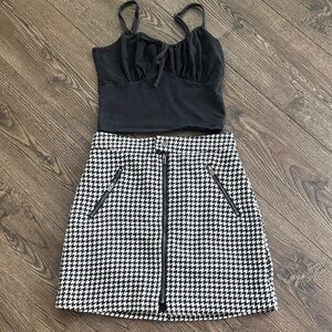 Hollister houndstooth skirt with zipper and pockets lined XS Top Small